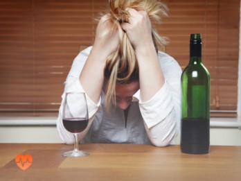 Панические атаки при алкоголизме в Малой Вишере